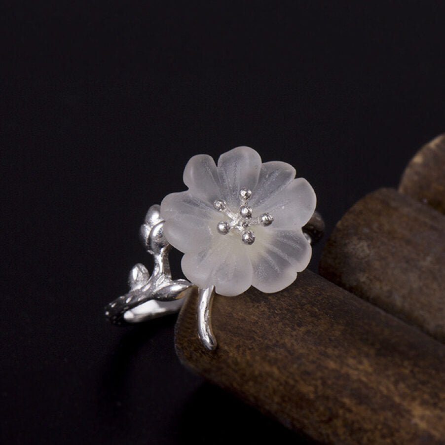 Bague Ajustable Quartz Clair et Argent 925 – Fleur de Tranquillité - Biloria