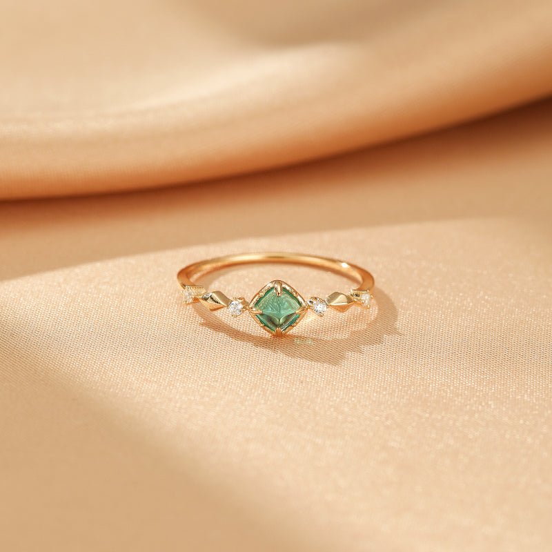 Bague Émeraude en Argent Plaqué Or 14K – Renouveau et Harmonie - Biloria