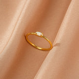 Bague Opale Aura Fine – Bijou Artisanal en Argent Plaqué Or - Biloria