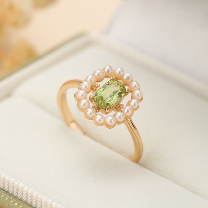 Bague Péridot et Perle en Argent Plaqué Or – Éclat et Harmonie - Biloria