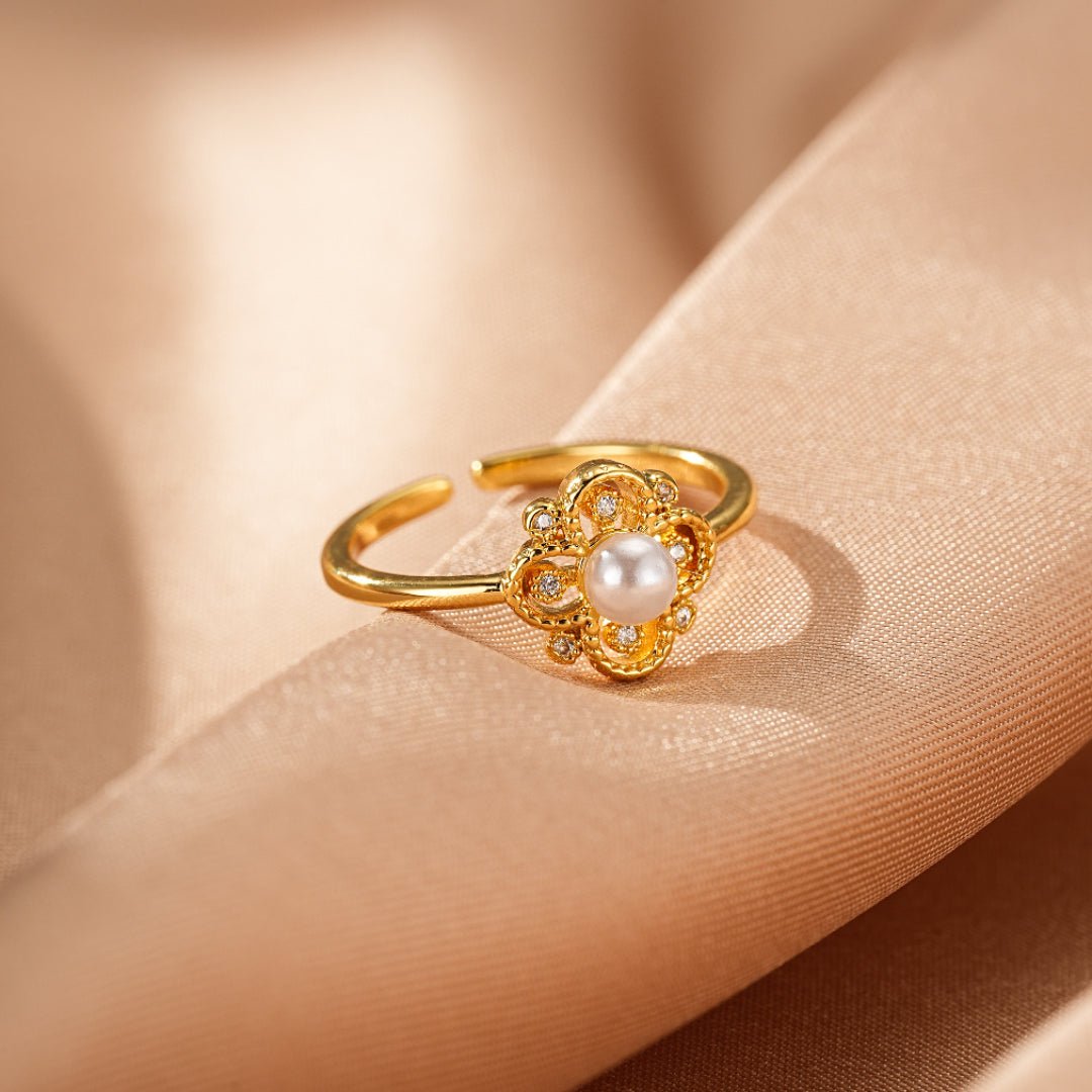 Bague Perle Fleur Dorée Plaqué Or 18K Ajustable - Biloria