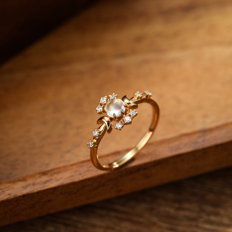 Bague Pierre de Lune Étoile Lune Argent Plaqué Or Ajustable - Biloria