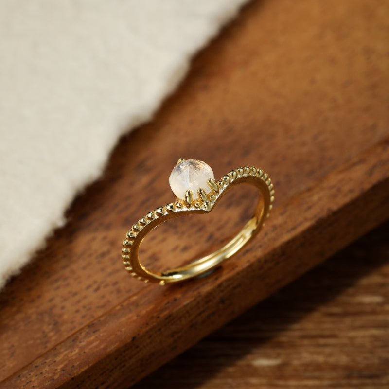 Bague Pierre de Lune Goutte Lumineuse en Argent Plaqué Or - Biloria