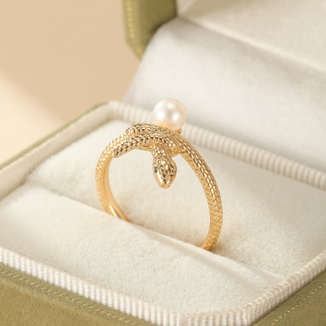 Bague Serpent Perle Chant Opalin – Bijou Symbolique Argent Plaqué Or - Biloria