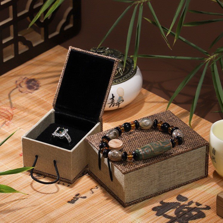 Boîte Cadeau Zen en Lin Beige pour Bijoux - Biloria