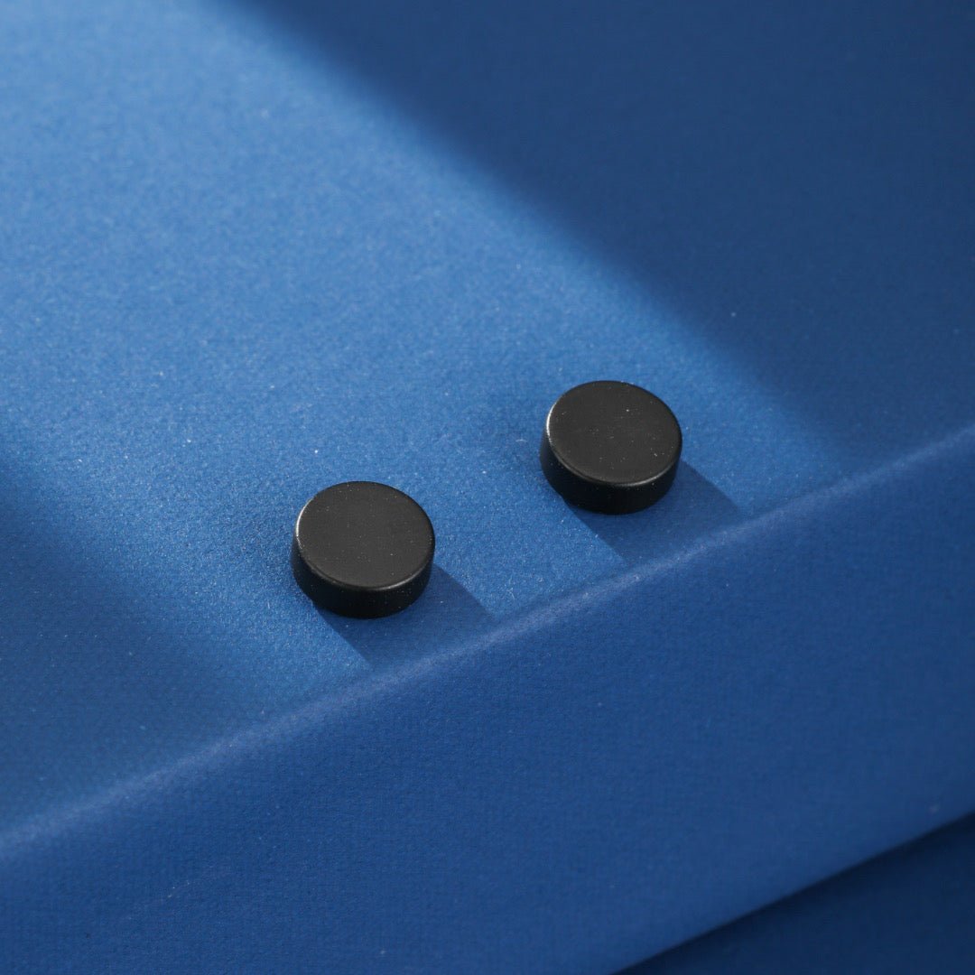 Boucle d'Oreille Noire Cercle Aimanté Homme - Sans Perçage - Biloria
