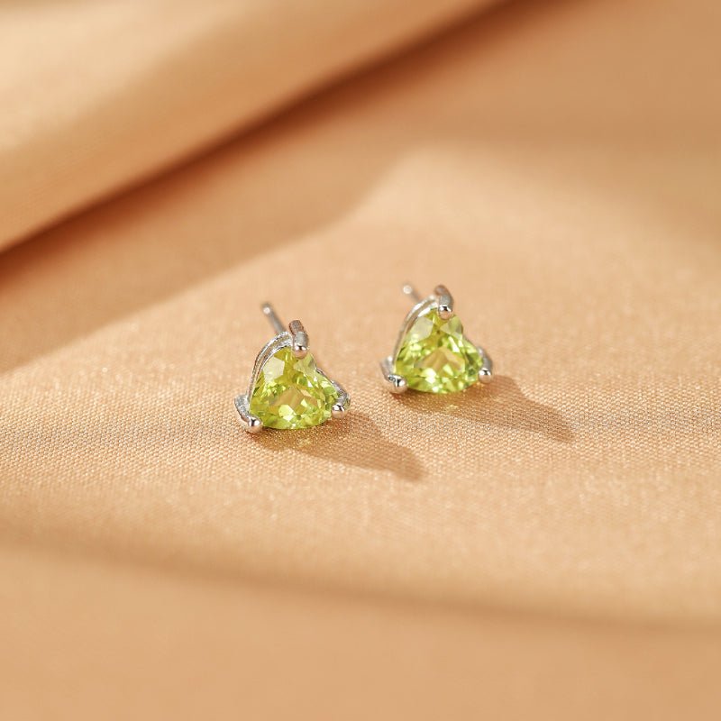 Boucles d'Oreilles en Péridot et Argent 925 – Cœur Verdoyant - Biloria
