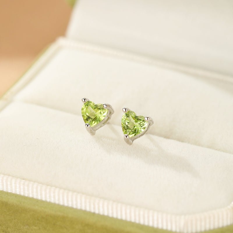 Boucles d'Oreilles en Péridot et Argent 925 – Cœur Verdoyant - Biloria