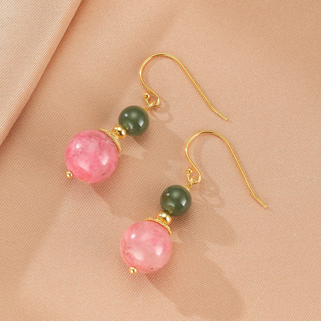 Boucles d'Oreilles en Rhodonite et Jade : Harmonie et Sérénité - Biloria