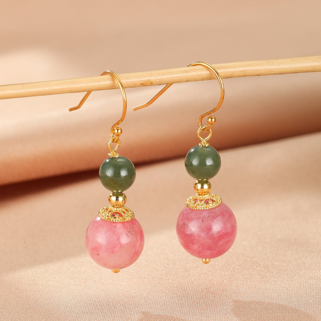 Boucles d'Oreilles en Rhodonite et Jade : Harmonie et Sérénité - Biloria