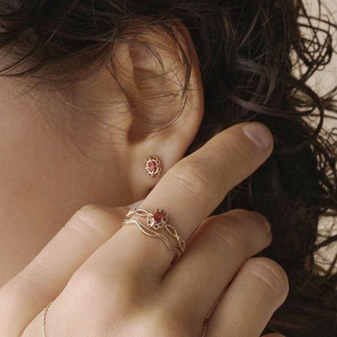 Boucles d'Oreilles Grenat Rouge – Argent Plaqué Or - Biloria