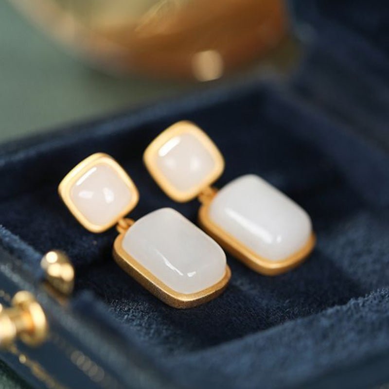 Boucles d'Oreilles Jade – Argent Plaqué Or, Harmonie et Pureté - Biloria