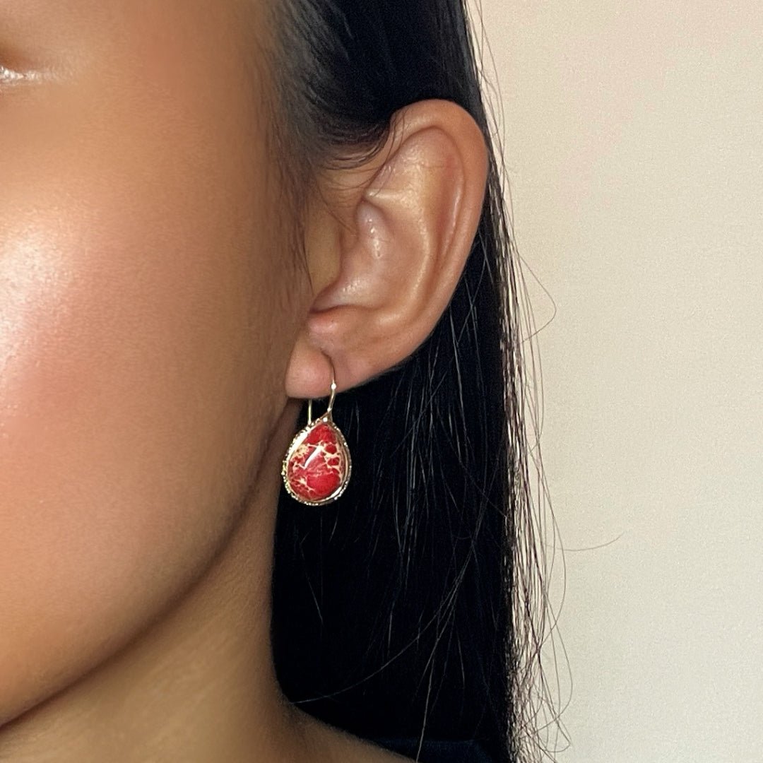 Boucles d'Oreilles Jaspe Rouge en Goutte Laiton Doré - Biloria