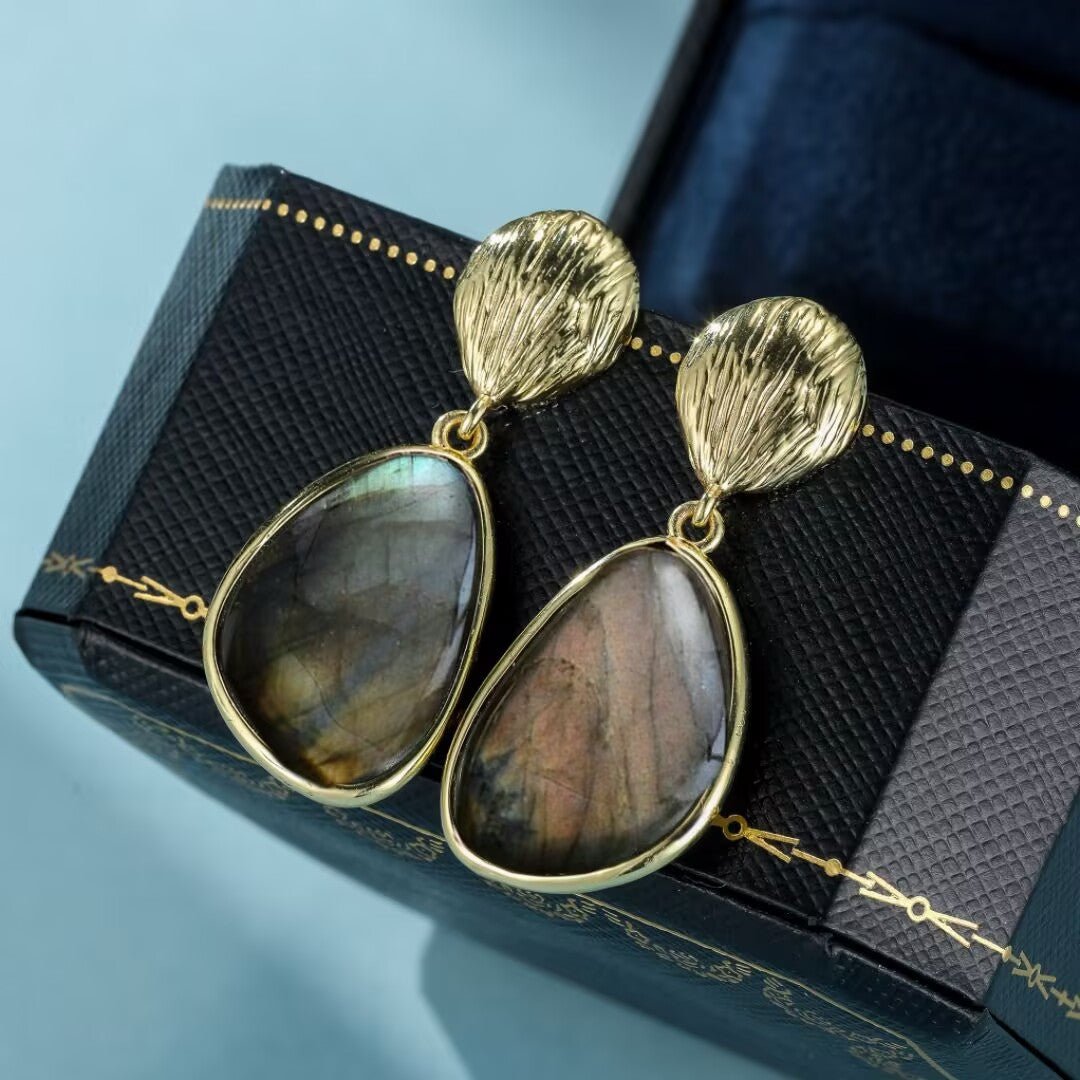 Boucles d'Oreilles Labradorite Laiton – Protection Intuitive - Biloria