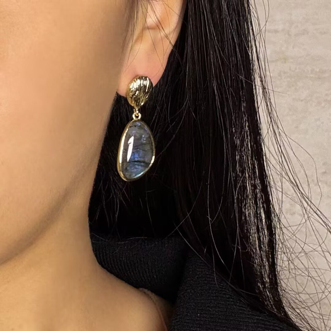 Boucles d'Oreilles Labradorite Laiton – Protection Intuitive - Biloria