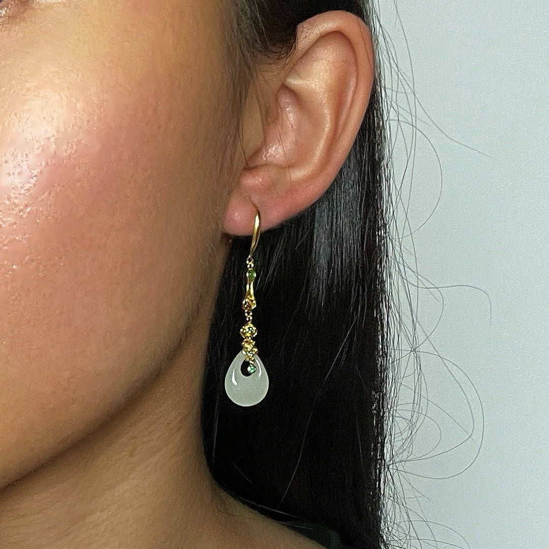 Boucles d'Oreilles Pendantes en Jade Naturel - Argent Plaqué Or - Biloria