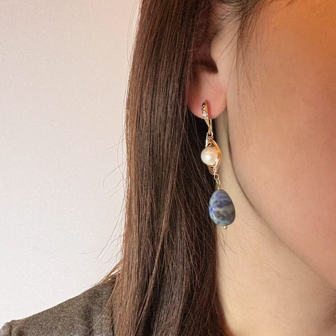 Boucles d'Oreilles Perle et Lapis Lazuli - Lithothérapie Féminine - Biloria