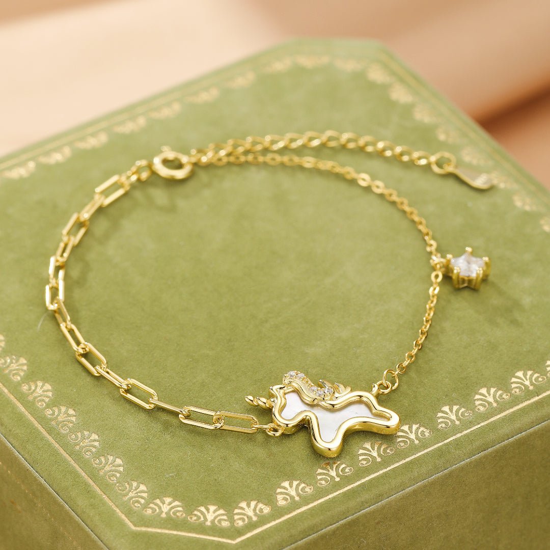Bracelet Cheval Liberté Étoilée Argent Plaqué Or - Biloria