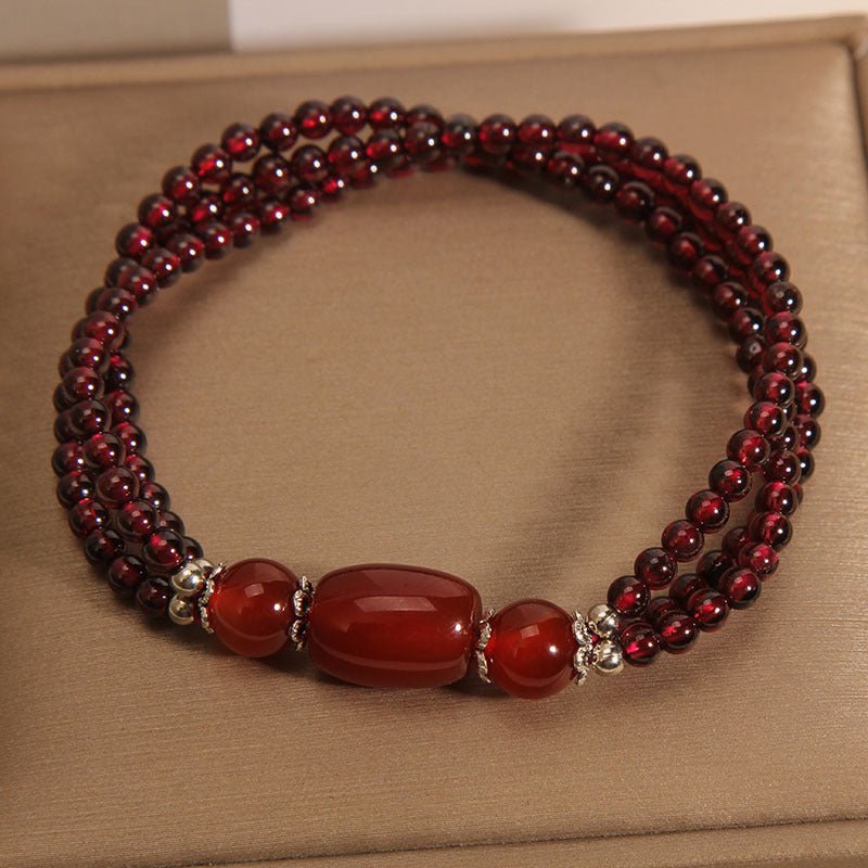 Bracelet en Grenat 3mm Triple Rangée pour Bien-être - Biloria