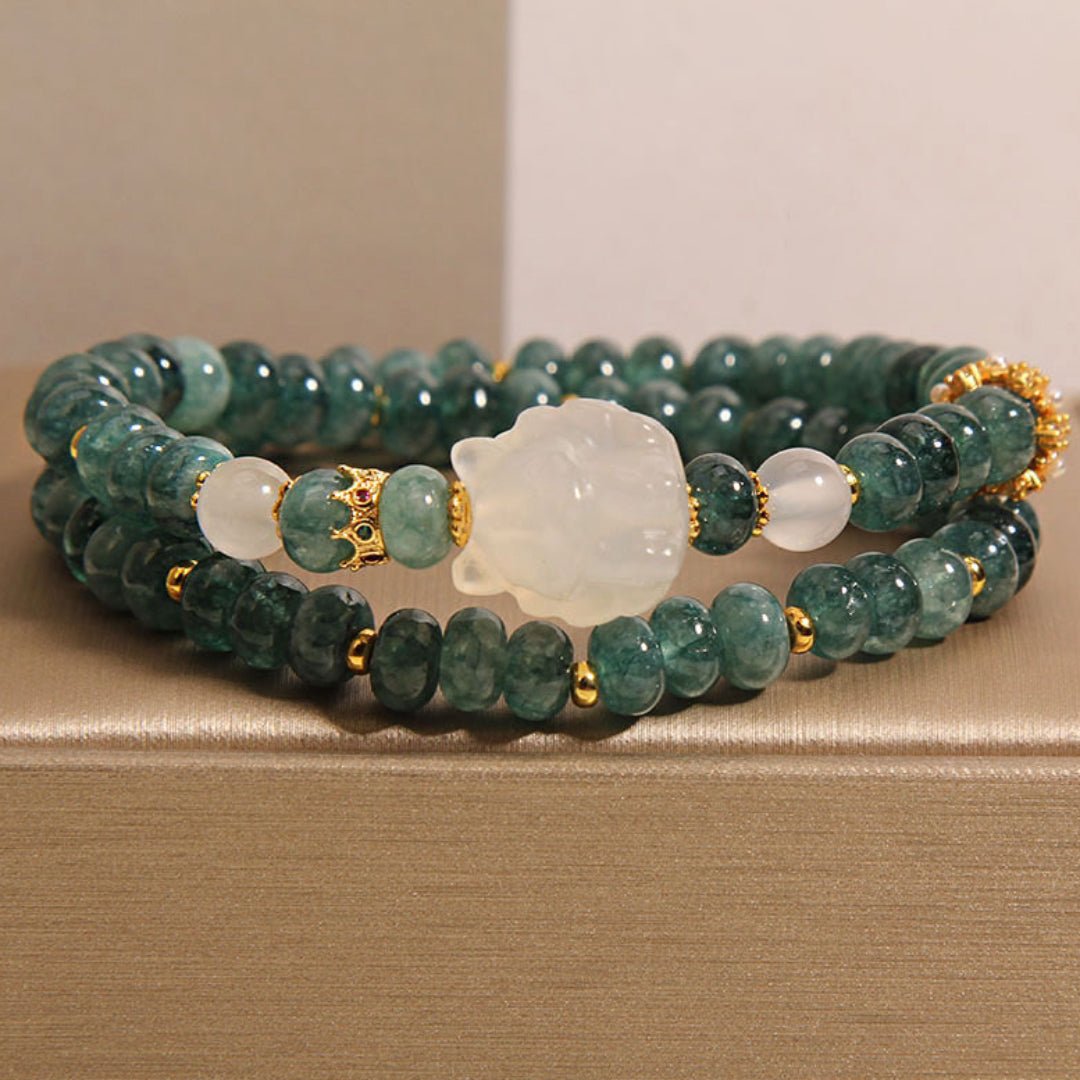 Bracelet en Jadéite Perles Vertes avec Charm Renard Royal - Biloria