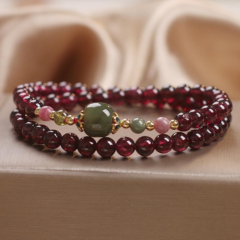 Bracelet Grenat et Jade : Équilibre Énergétique Feng Shui - Biloria