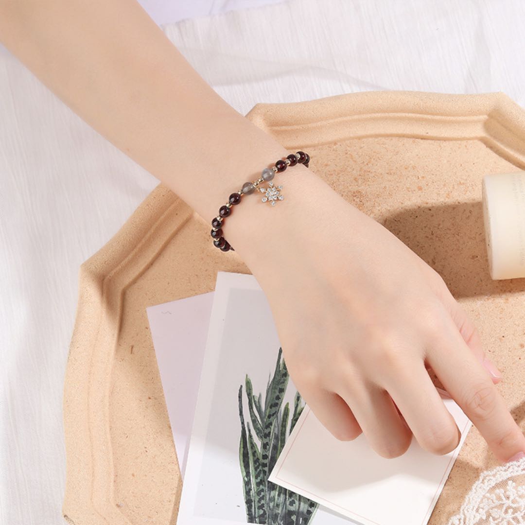 Bracelet Grenat et Labradorite Flocon de Neige - Biloria