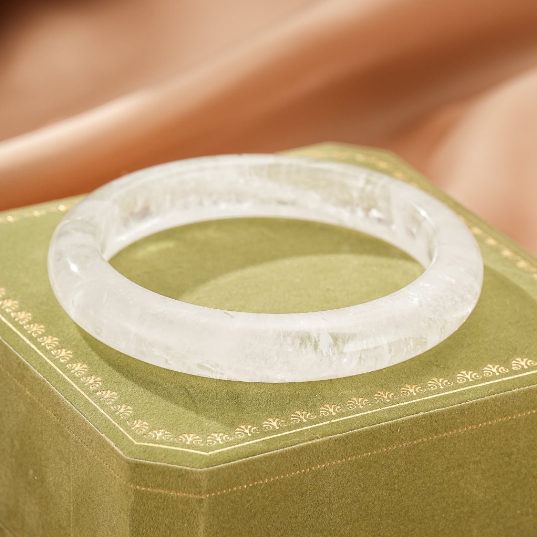 Bracelet Jonc Cristal de Roche – Clarté Pure, Amplificateur d'Énergie - Biloria