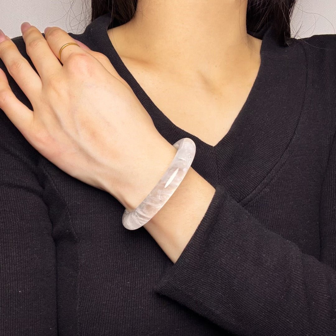 Bracelet Jonc Cristal de Roche – Clarté Pure, Amplificateur d'Énergie - Biloria