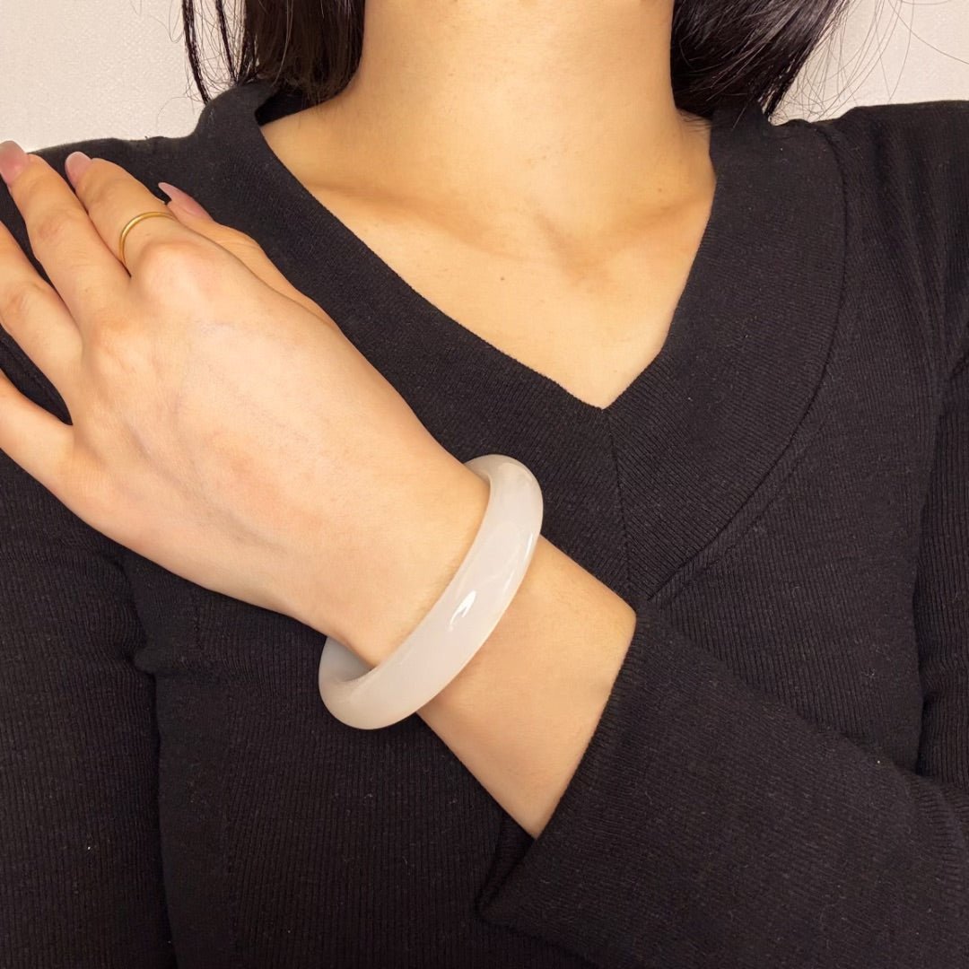 Bracelet Jonc Jade Blanc : sérénité et pureté - Biloria