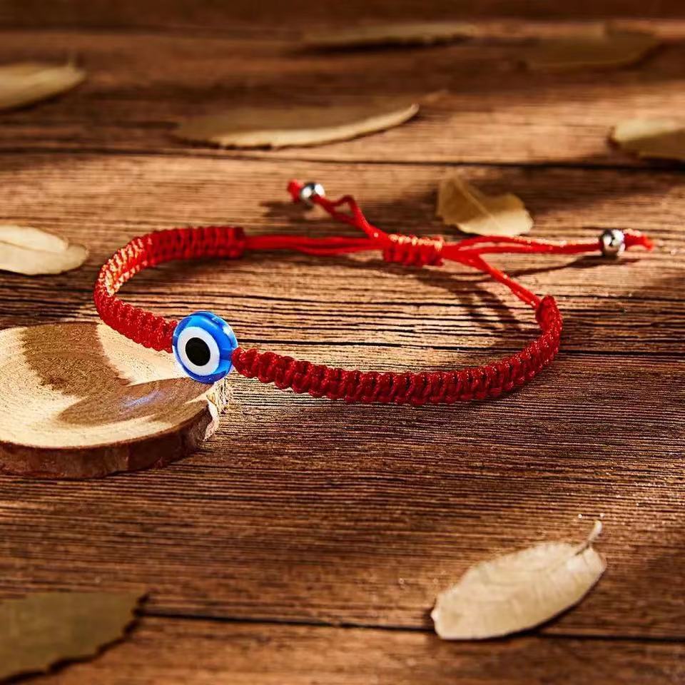 Bracelet Mauvais Œil Fil Rouge – Protection et Sérénité - Biloria