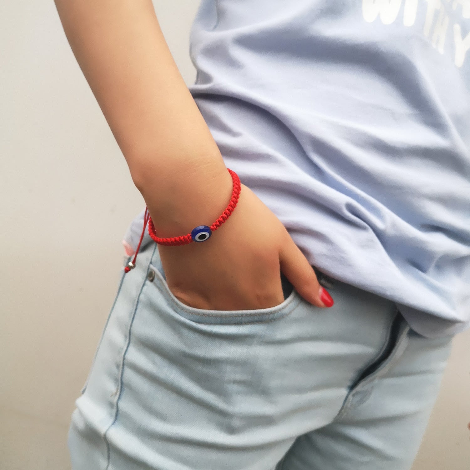 Bracelet Mauvais Œil Fil Rouge – Protection et Sérénité - Biloria