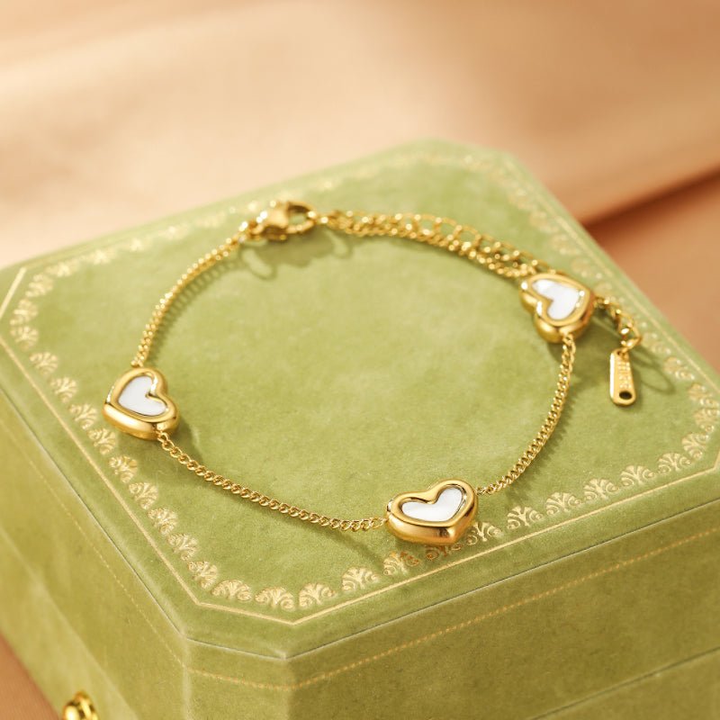 Bracelet Nacre Rayon Lunaire – Bijou Élégant et Apaisant - Biloria