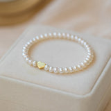 Bracelet Perles d'Eau Douce avec Cœur Doré - Cadeau Mère Fille - Biloria