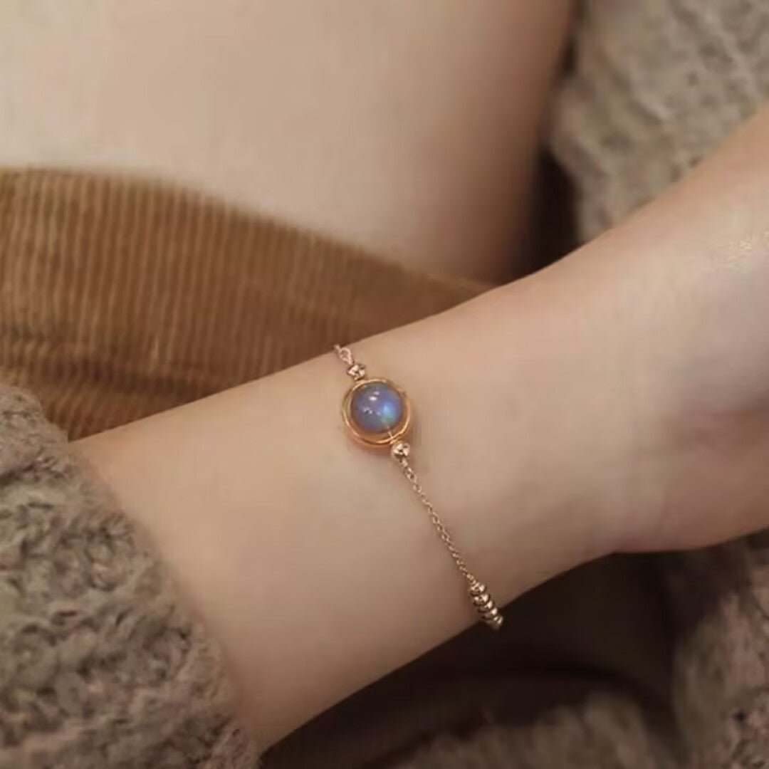 Bracelet Pierre de Lune Bleue pour l'Équilibre Émotionnel - Biloria