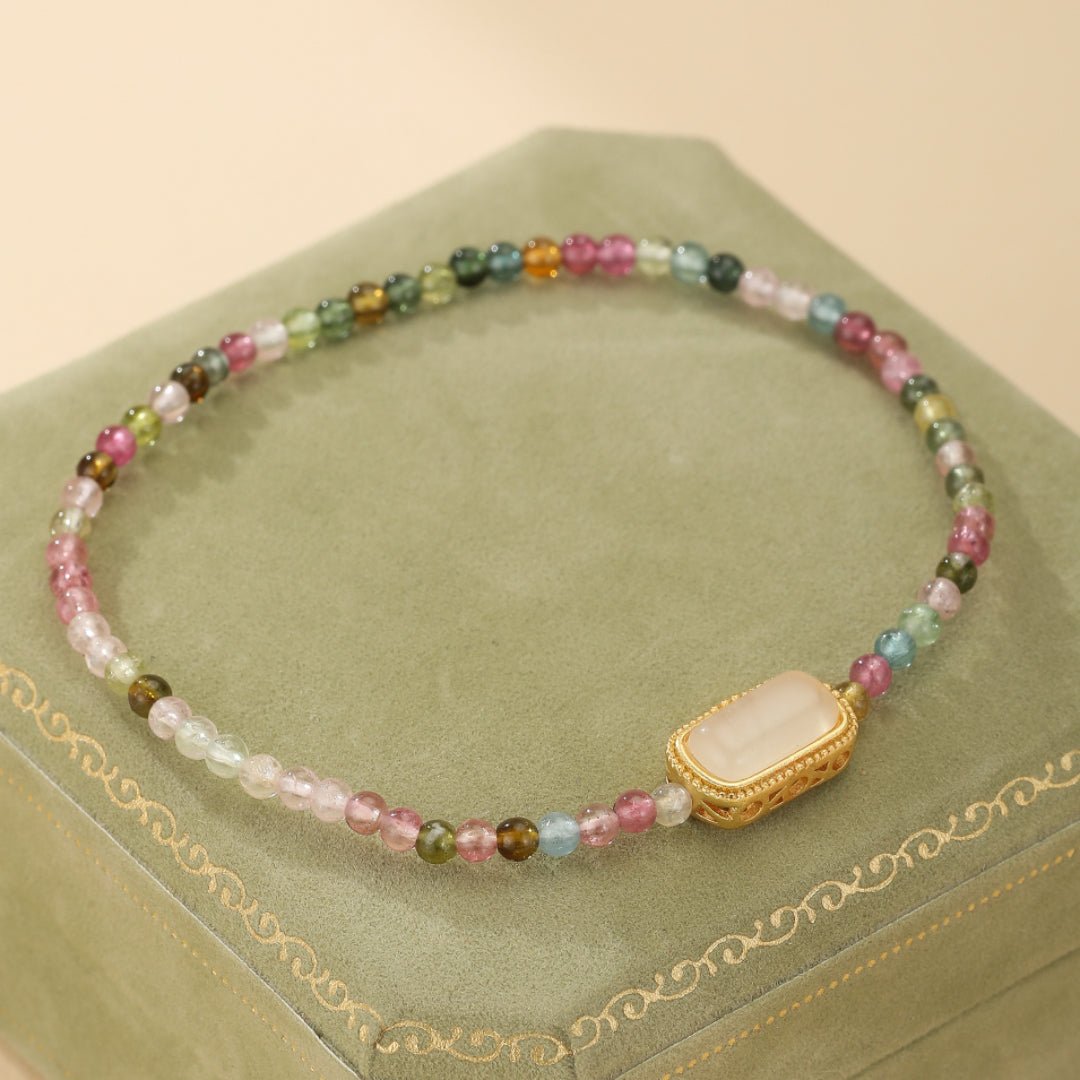 Bracelet Tourmaline Pastel avec Insert Doré pour la Sérénité - Biloria