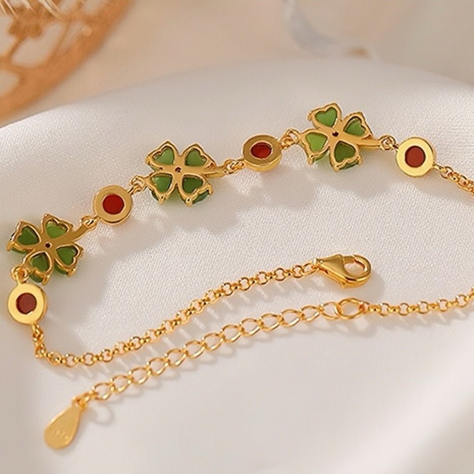 Bracelet Trèfle Jade et Agate Rouge – Chance et Sérénité - Biloria