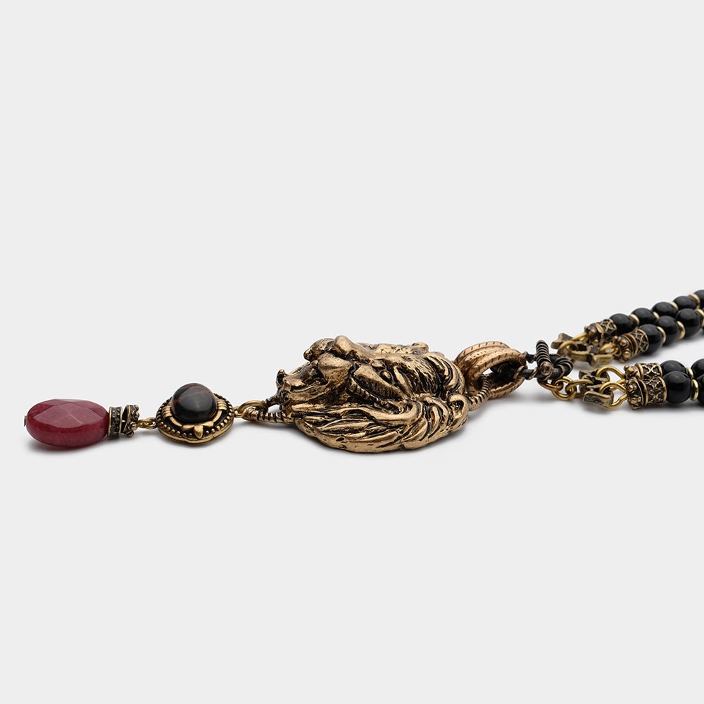 Collier Agate Noire Roi Lion en Laiton et Pierres Naturelles - Biloria
