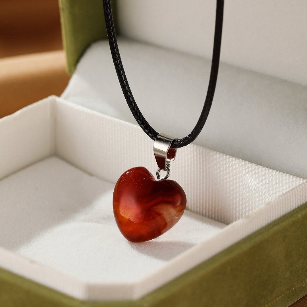 Collier Agate Rouge – Cœur Vital : Passion et Ancrage - Biloria