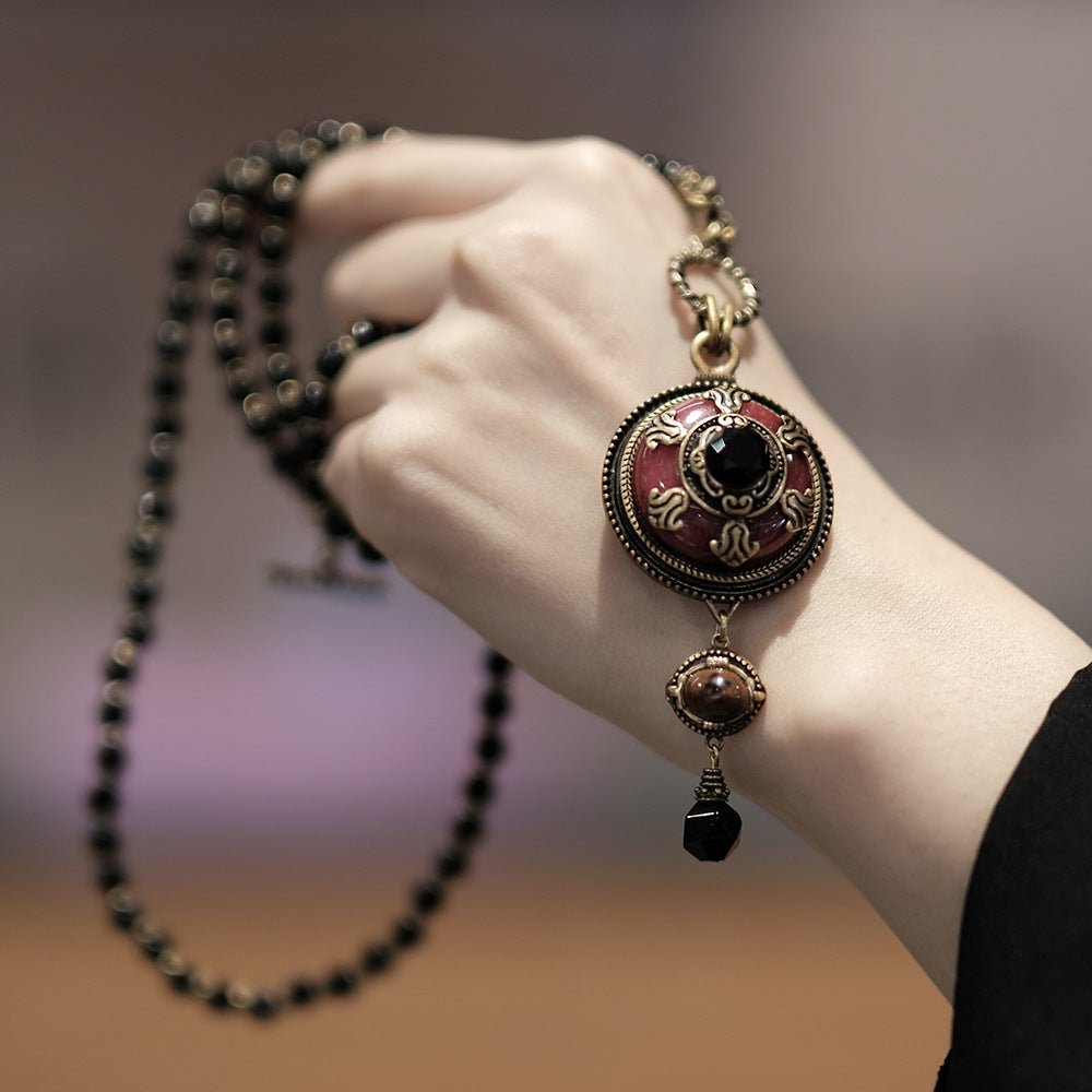 Collier Agate Rouge et Noir – Bijou Ethnie Protecteur - Biloria