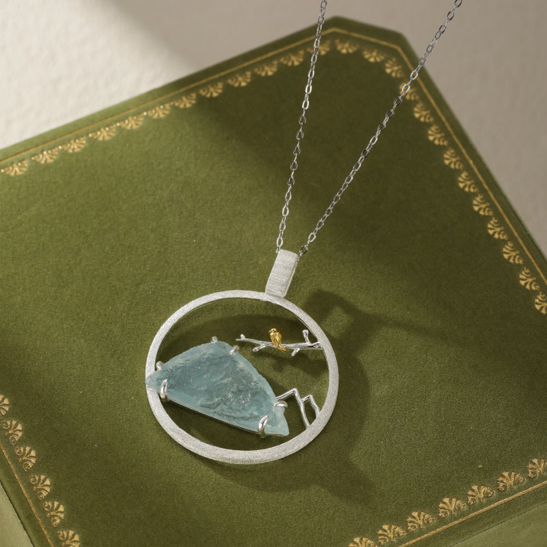 Collier Aigue Marine Petit Oiseau, Argent Plaqué Or - Biloria