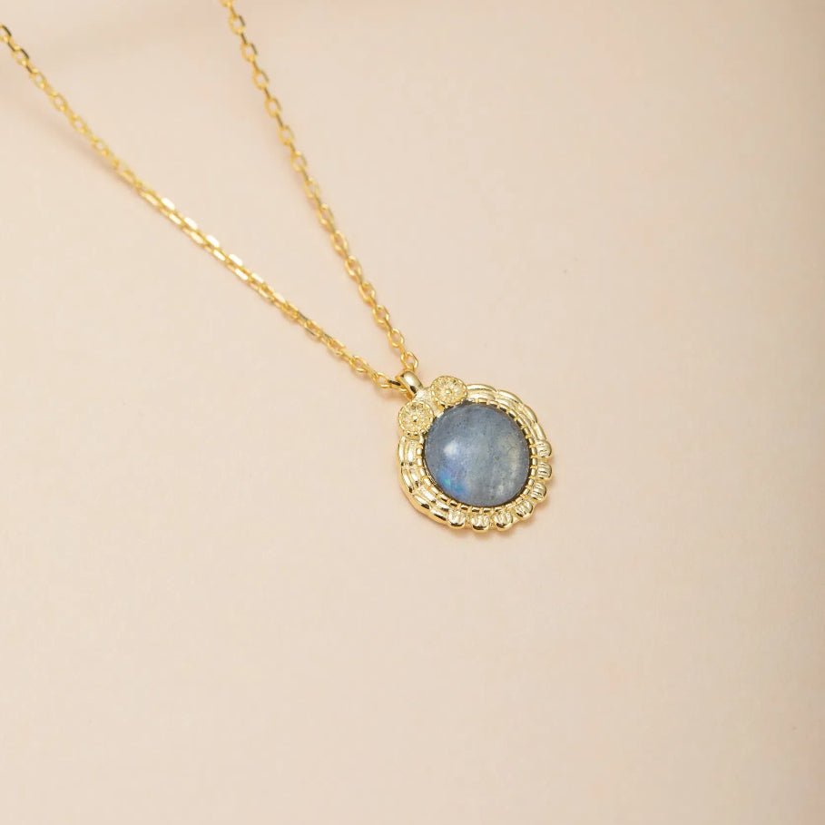 Collier avec Labradorite et Hibou – Argent Plaqué Or, Bijou Spirituel - Biloria