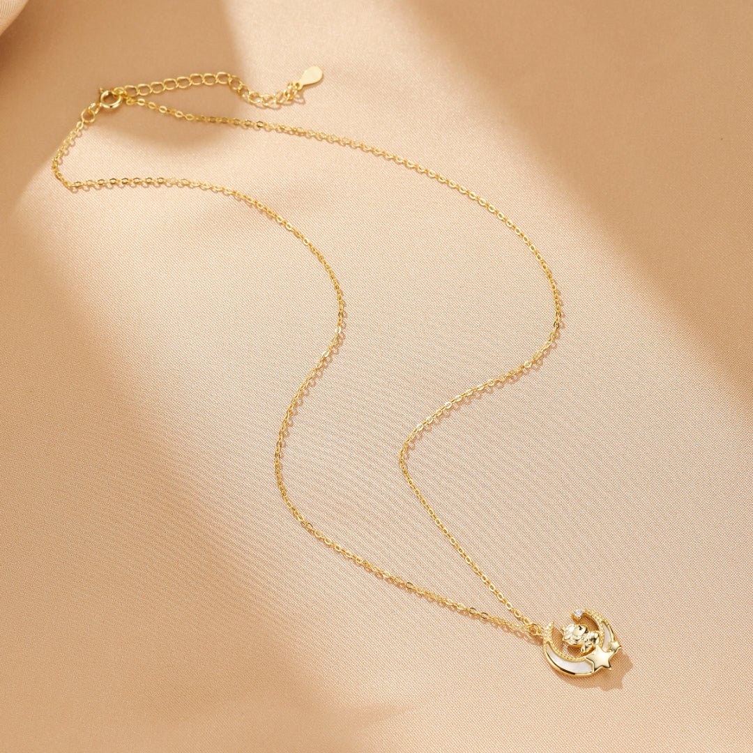 Collier Cheval et Lune Argent Plaqué Or 18K Pendentif Symbolique - Biloria