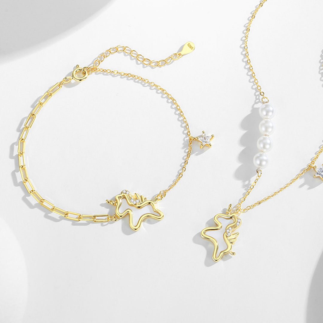 Collier Cheval Liberté Étoilée – Argent Plaqué Or - Biloria