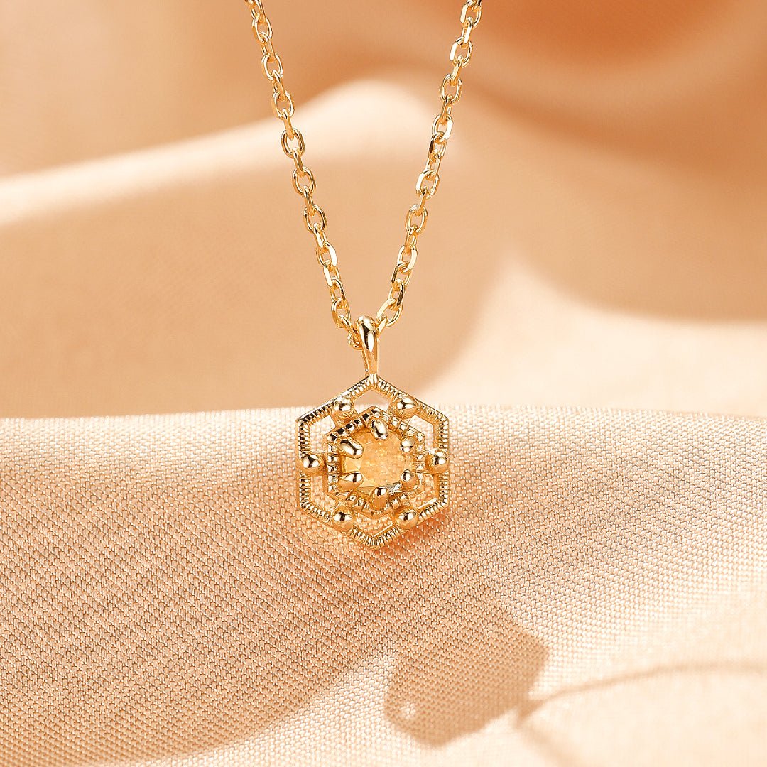 Collier Citrine Hexagonal – Argent Plaqué Or - Biloria