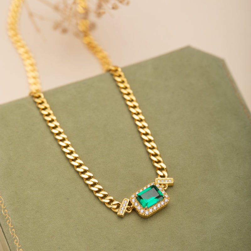 Collier Émeraude Diadème Royal, Argent Plaqué Or – Cadeau Spirituel - Biloria