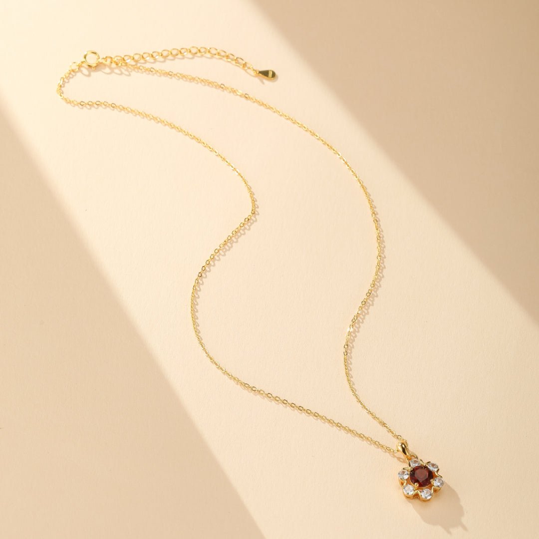 Collier Grenat Argent Plaqué Or Élégance Royale - Biloria