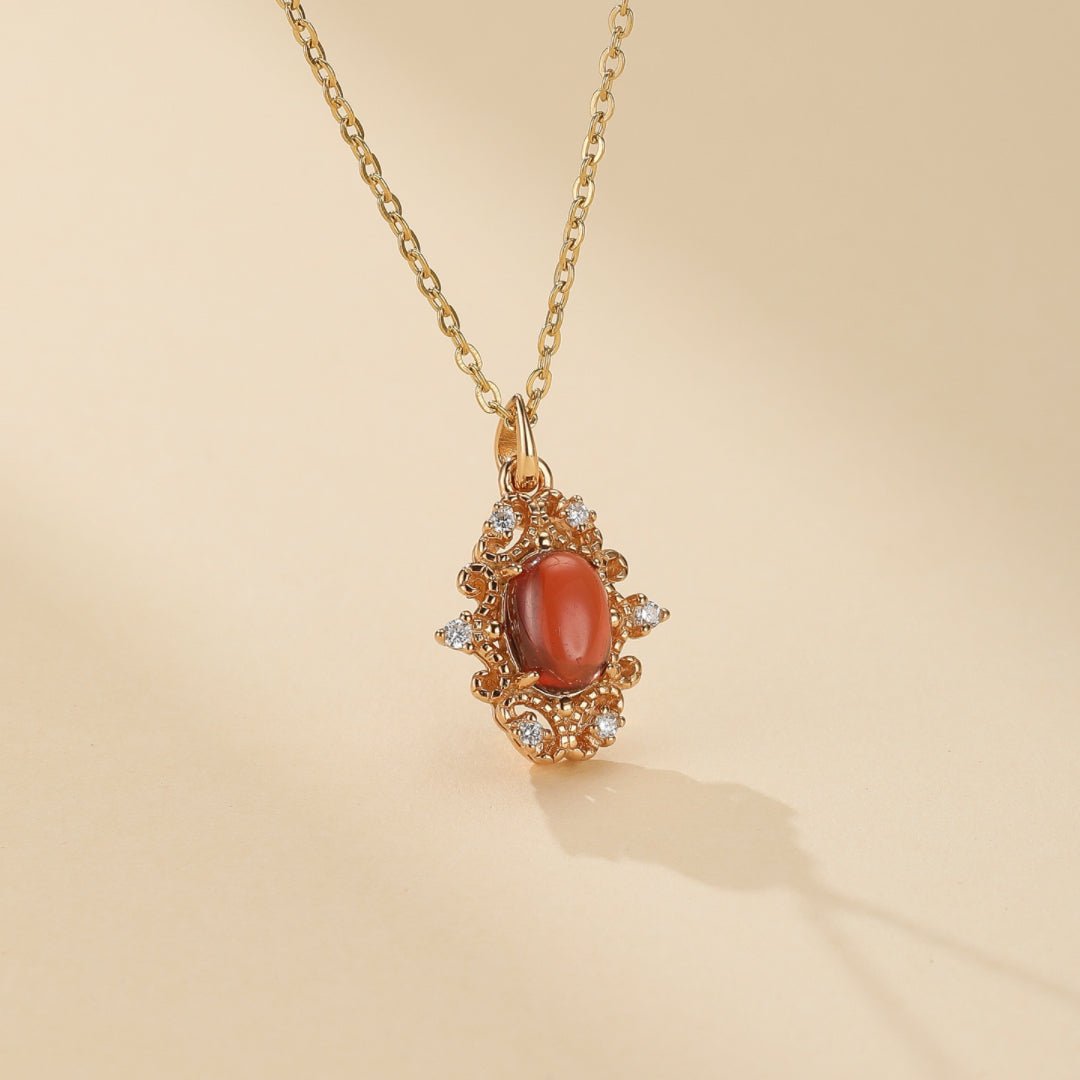 Collier Grenat Flamme Royale – Argent Plaqué Or 10K - Biloria