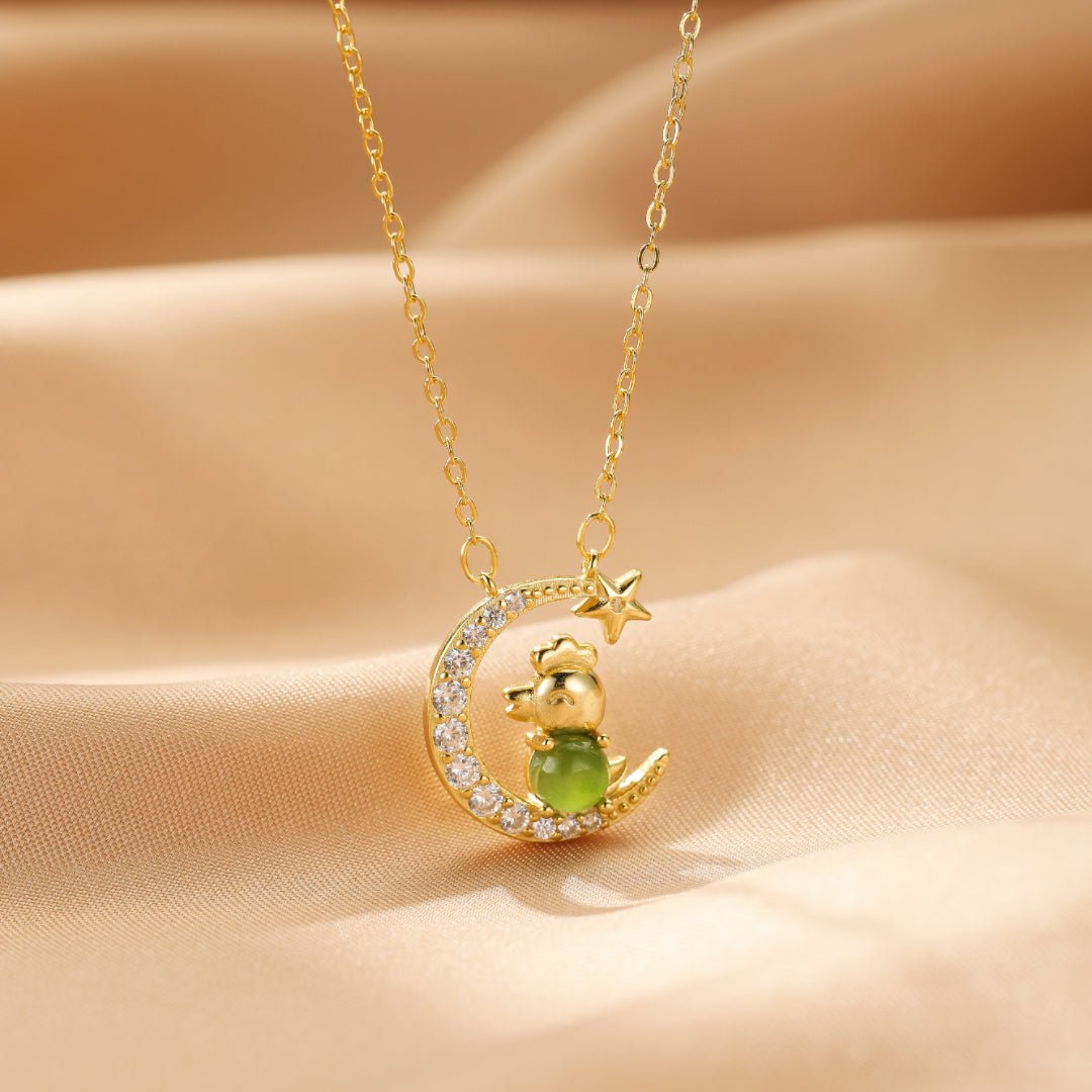 Collier Jade Néphrite Cheval Coq Lune Porte-Bonheur - Biloria