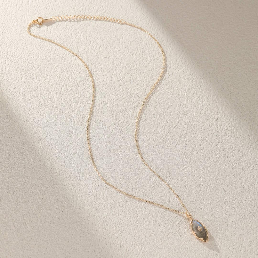 Collier Labradorite Apaisement Cosmique Argent Plaqué Or - Biloria