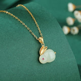 Collier Lapin en Jade et Argent Plaqué Or – Symbole de Sagesse - Biloria